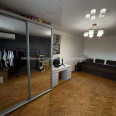 Продам квартиру, Каденюка ул. , 1  ком., 30.50 м², косметический ремонт 