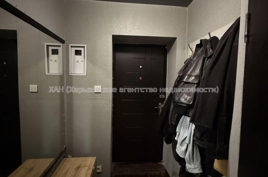 Продам квартиру, Каденюка ул. , 1  ком., 30.50 м², косметический ремонт 