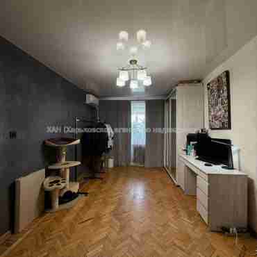 Продам квартиру, Каденюка ул. , 1  ком., 30.50 м², косметический ремонт 