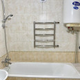 Продам квартиру, Непокоренных ул. , 1  ком., 33.20 м², капитальный ремонт 
