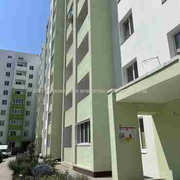 Продам квартиру, Мира ул. , 2  ком., 56 м², без внутренних работ 