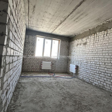 Продам квартиру, Мира ул. , 2  ком., 56 м², без внутренних работ 