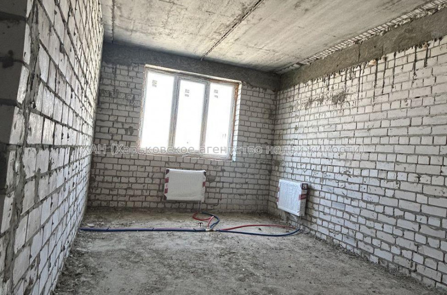 Продам квартиру, Мира ул. , 2  ком., 56 м², без внутренних работ 