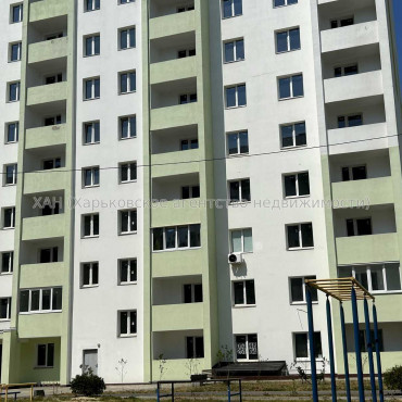 Продам квартиру, Мира ул. , 2  ком., 56 м², без внутренних работ 