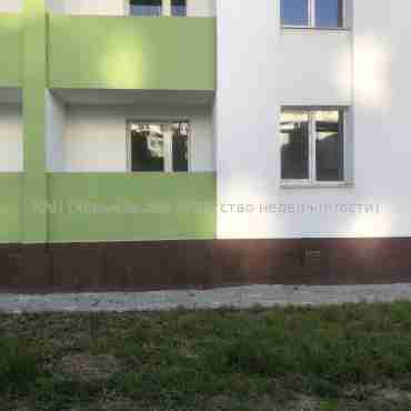 Продам квартиру, Мира ул. , 1  ком., 40 м², без внутренних работ 