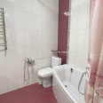 Продам квартиру, Любови Малой  просп. , 1 кім., 50 м², евроремонт 