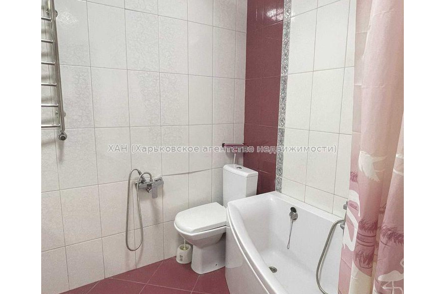 Продам квартиру, Любови Малой  просп. , 1 кім., 50 м², евроремонт 