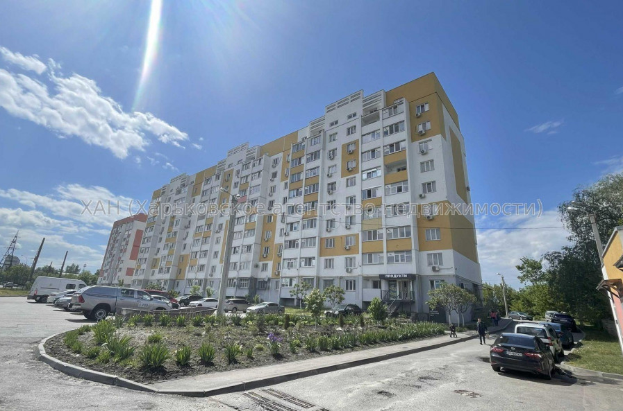 Продам квартиру, Любови Малой  просп. , 1 кім., 50 м², евроремонт 
