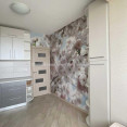 Продам квартиру, Любови Малой  просп. , 1  ком., 50 м², евроремонт 