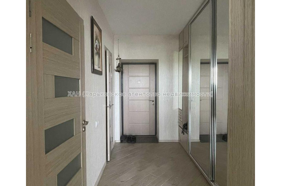 Продам квартиру, Любови Малой  просп. , 1  ком., 50 м², евроремонт 
