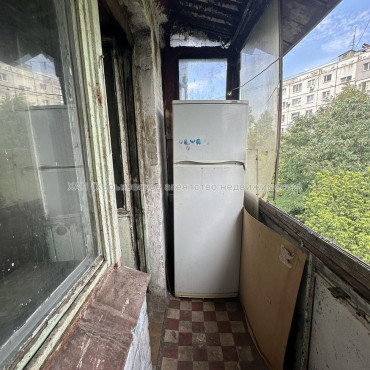 Продам квартиру, Зерновая ул. , 1  ком., 31.40 м², без ремонта 