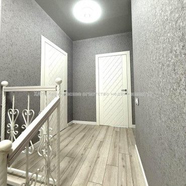 Продам квартиру, Петра Григоренко пр-т , 3  ком., 140 м², авторский дизайн  - фото 18 Продам квартиру, Петра Григоренко пр-т , 3  ком., 140 м², авторский дизайн