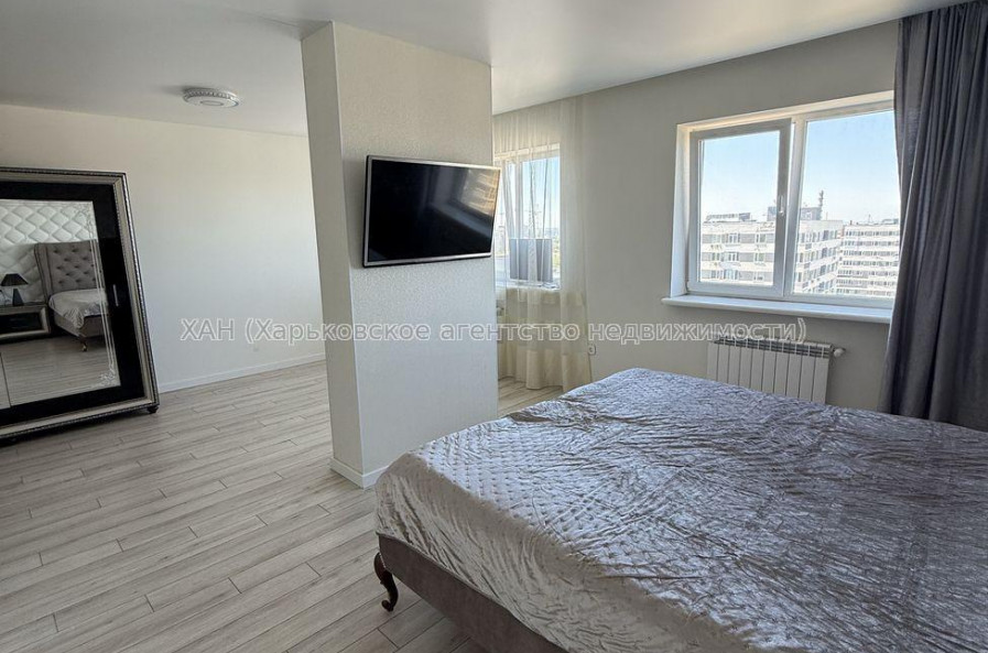 Продам квартиру, Петра Григоренко пр-т , 3  ком., 140 м², авторский дизайн 