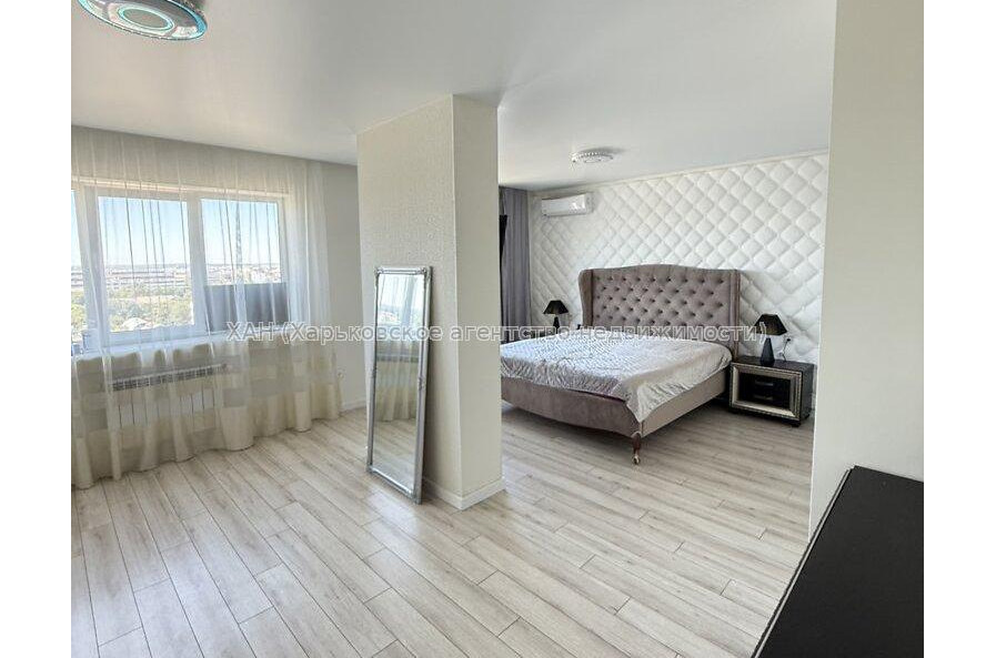Продам квартиру, Петра Григоренко пр-т , 3  ком., 140 м², авторский дизайн 