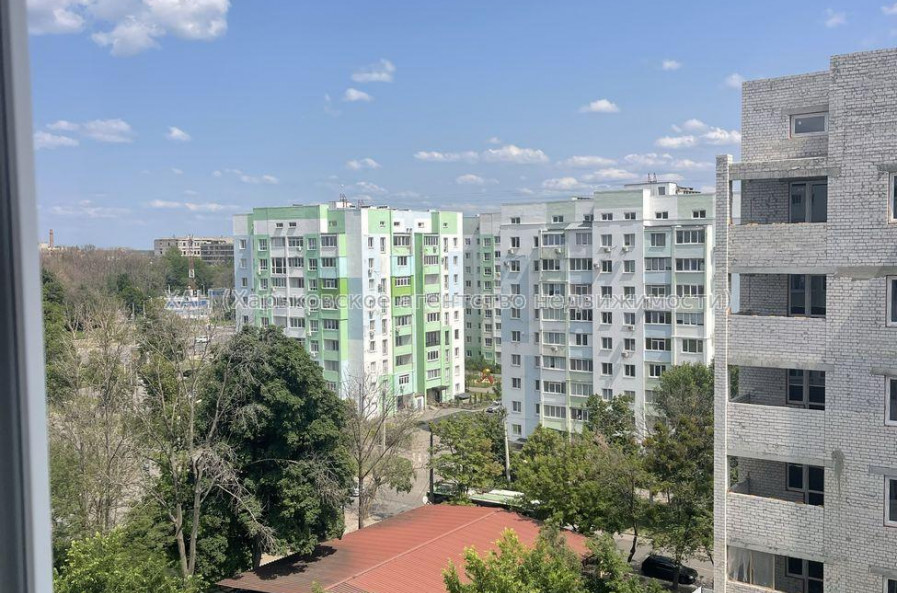 Продам квартиру, Мира ул. , 1  ком., 42 м², без отделочных работ 