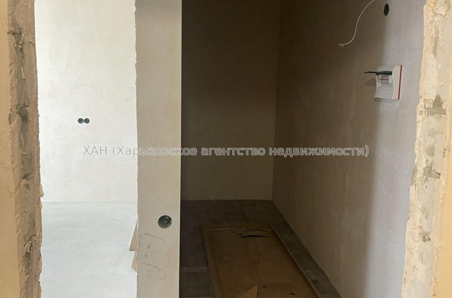 Продам квартиру, Мира ул. , 1  ком., 42 м², без отделочных работ 