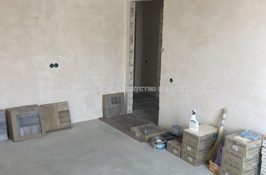 Продам квартиру, Мира ул. , 1  ком., 42 м², без отделочных работ 