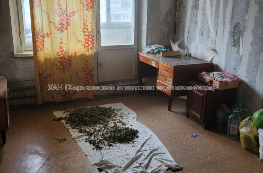 Здам квартиру, 3 кім., 64 м², без ремонта 