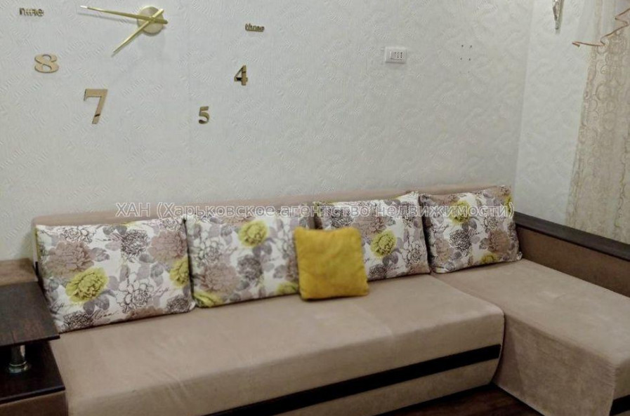 Продам квартиру, Ньютона ул. , 1 кім., 35.30 м², авторский дизайн 