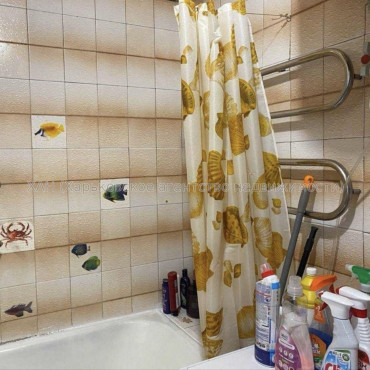 Продам квартиру, Северина Потоцкого ул. , 3 кім., 66 м², советский ремонт 