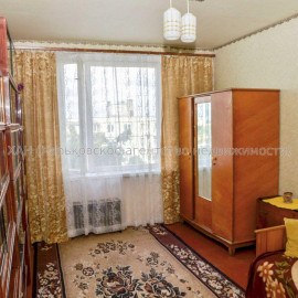 Сдам квартиру, Тракторостроителей просп. , 3  ком., 64 м², советский ремонт
