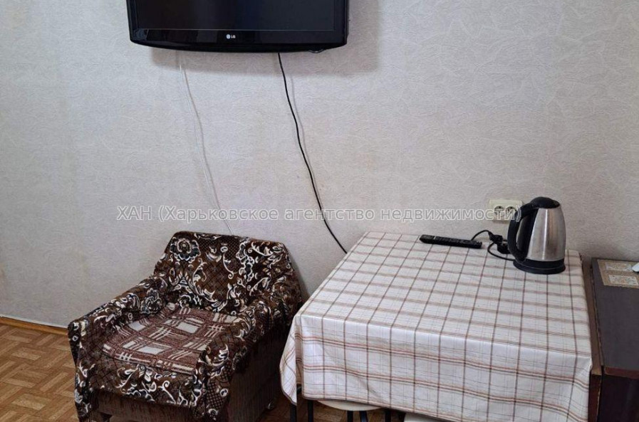Продам квартиру, Каркача Ивана бульв. , 1  ком., 16 м², косметический ремонт 