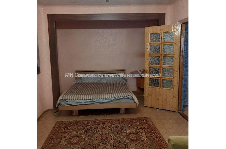 Продам квартиру, Гвардейцев Широнинцев ул. , 1  ком., 41 м², косметический ремонт 