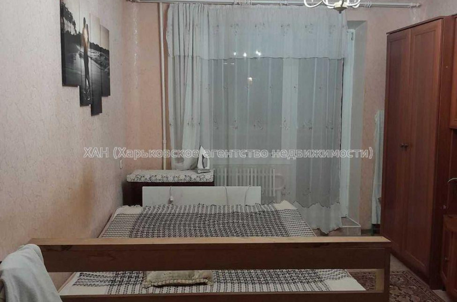 Продам квартиру, Гвардейцев Широнинцев ул. , 1  ком., 41 м², косметический ремонт 