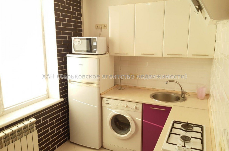 Продам квартиру, Академика Павлова ул. , 1 кім., 33 м², авторский дизайн 