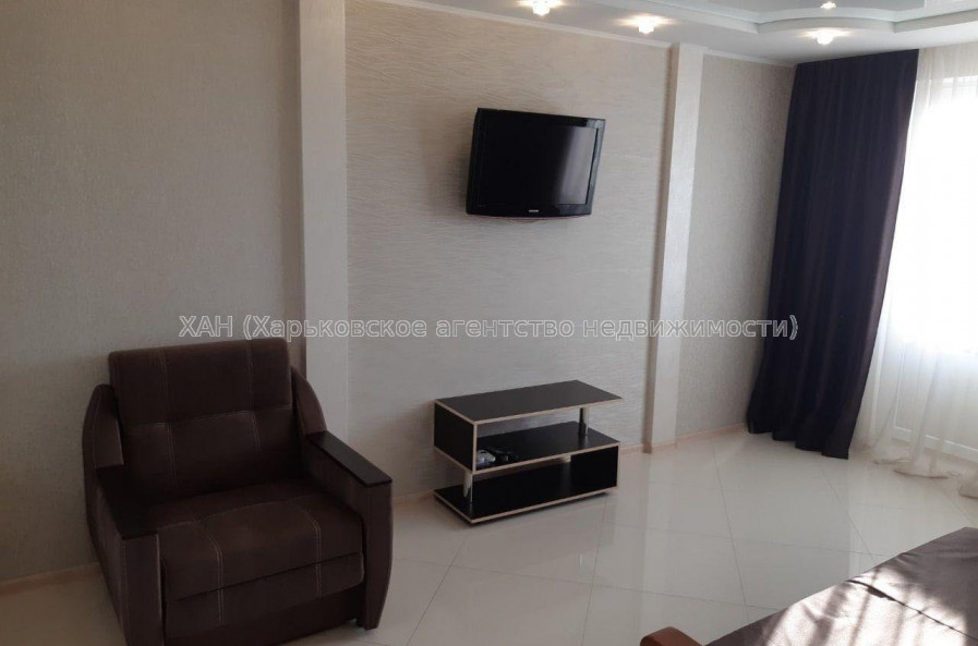 Продам квартиру, Академика Павлова ул. , 1 кім., 33 м², авторский дизайн 