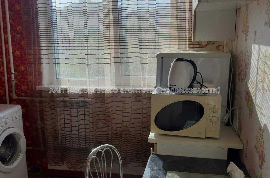 Продам квартиру, Амосова ул. , 1  ком., 36 м², косметический ремонт 