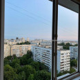 Продам квартиру, Натальи Ужвий ул. , 1  ком., 39.30 м², капитальный ремонт 