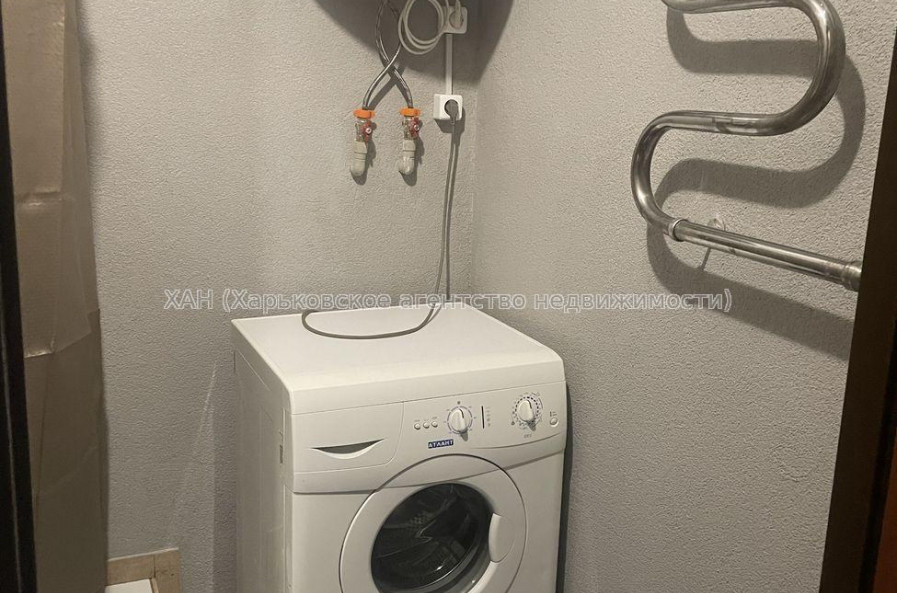 Продам квартиру, Азербайджанская ул. , 2  ком., 45 м², капитальный ремонт 