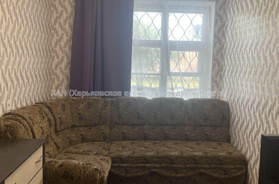 Продам квартиру, Азербайджанская ул. , 2  ком., 45 м², капитальный ремонт 