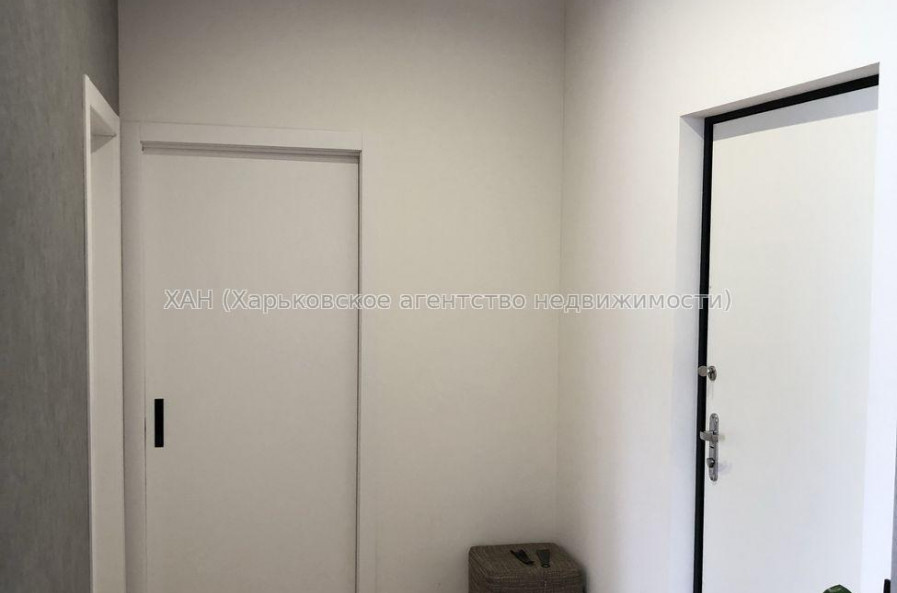 Продам квартиру, Александровский просп. , 3  ком., 67.90 м², авторский дизайн 