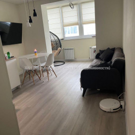 Продам квартиру, Рогатинская Левада ул. , 2  ком., 70 м², авторский дизайн