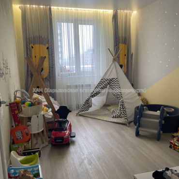 Продам квартиру, Рогатинская Левада ул. , 2 кім., 70 м², авторский дизайн 