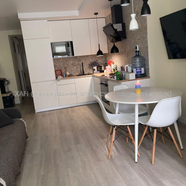 Продам квартиру, Рогатинская Левада ул. , 2 кім., 70 м², авторский дизайн 