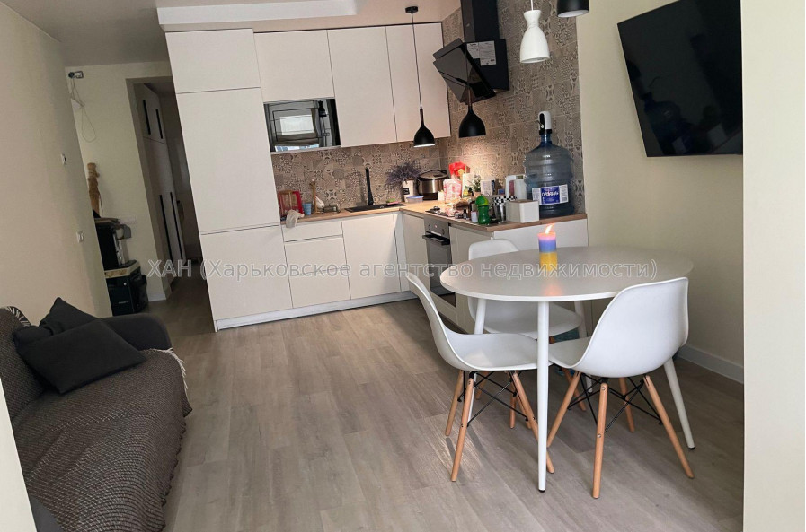 Продам квартиру, Рогатинская Левада ул. , 2  ком., 70 м², авторский дизайн 