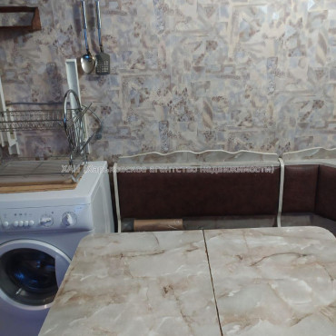 Продам квартиру, Благодатная ул. , 2  ком., 46 м², капитальный ремонт 