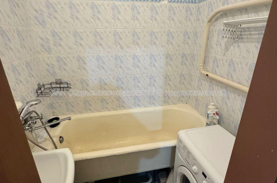 Продам квартиру, Косарева ул. , 2 кім., 38 м², евроремонт 