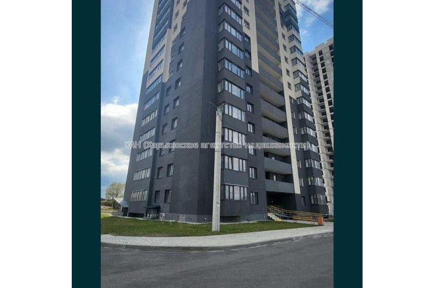 Продам квартиру, Непокоренных ул. , 1 кім., 48 м², без внутренних работ 