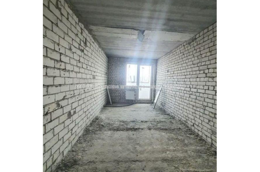 Продам квартиру, Непокоренных ул. , 1 кім., 48 м², без внутренних работ 