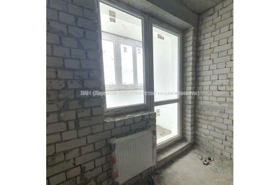 Продам квартиру, Непокоренных ул. , 1 кім., 48 м², без внутренних работ 