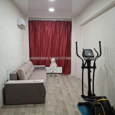 Продам квартиру, Салтовское шоссе , 1 кім., 35 м², евроремонт 