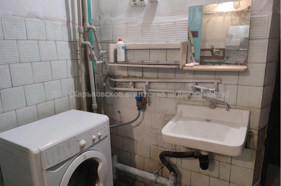 Продам квартиру, Гвардейцев Широнинцев ул. , 1 кім., 22 м², капитальный ремонт 