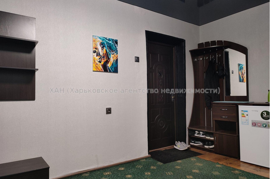 Продам квартиру, Гвардейцев Широнинцев ул. , 1  ком., 22 м², капитальный ремонт 
