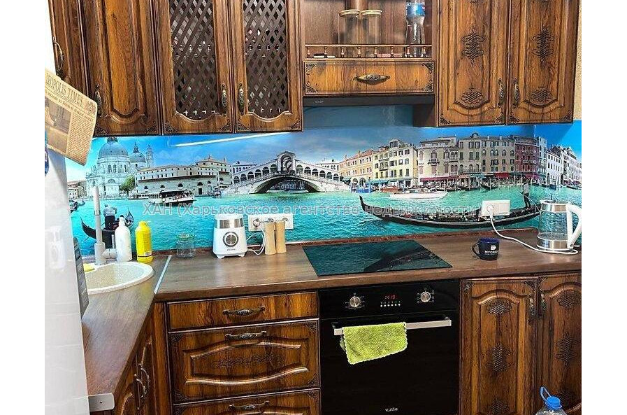 Продам квартиру, Мира ул. , 1  ком., 35 м², капитальный ремонт 