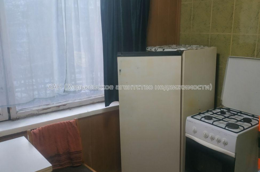 Продам квартиру, Гвардейцев Широнинцев ул. , 1  ком., 32.50 м², советский ремонт 