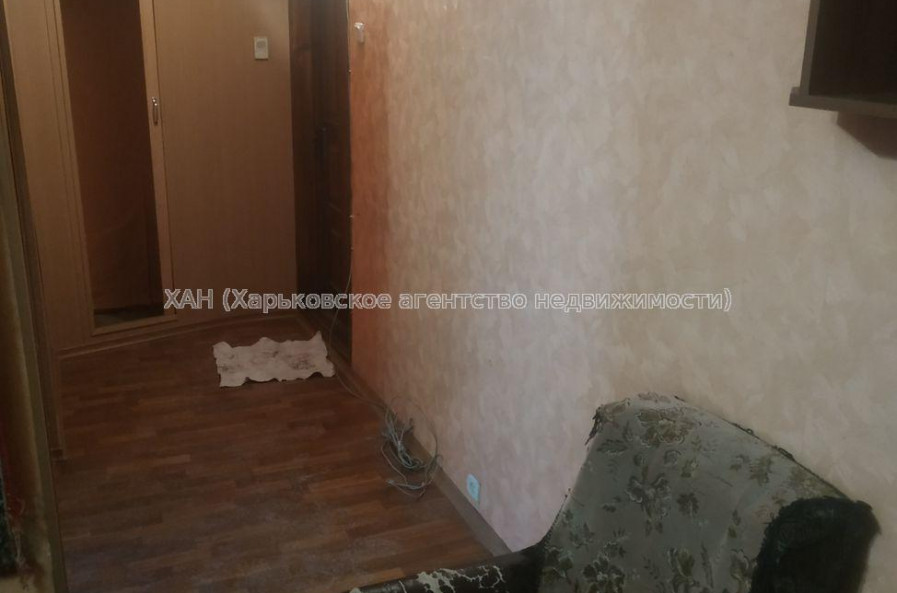 Продам квартиру, Гвардейцев Широнинцев ул. , 1  ком., 32.50 м², советский ремонт 